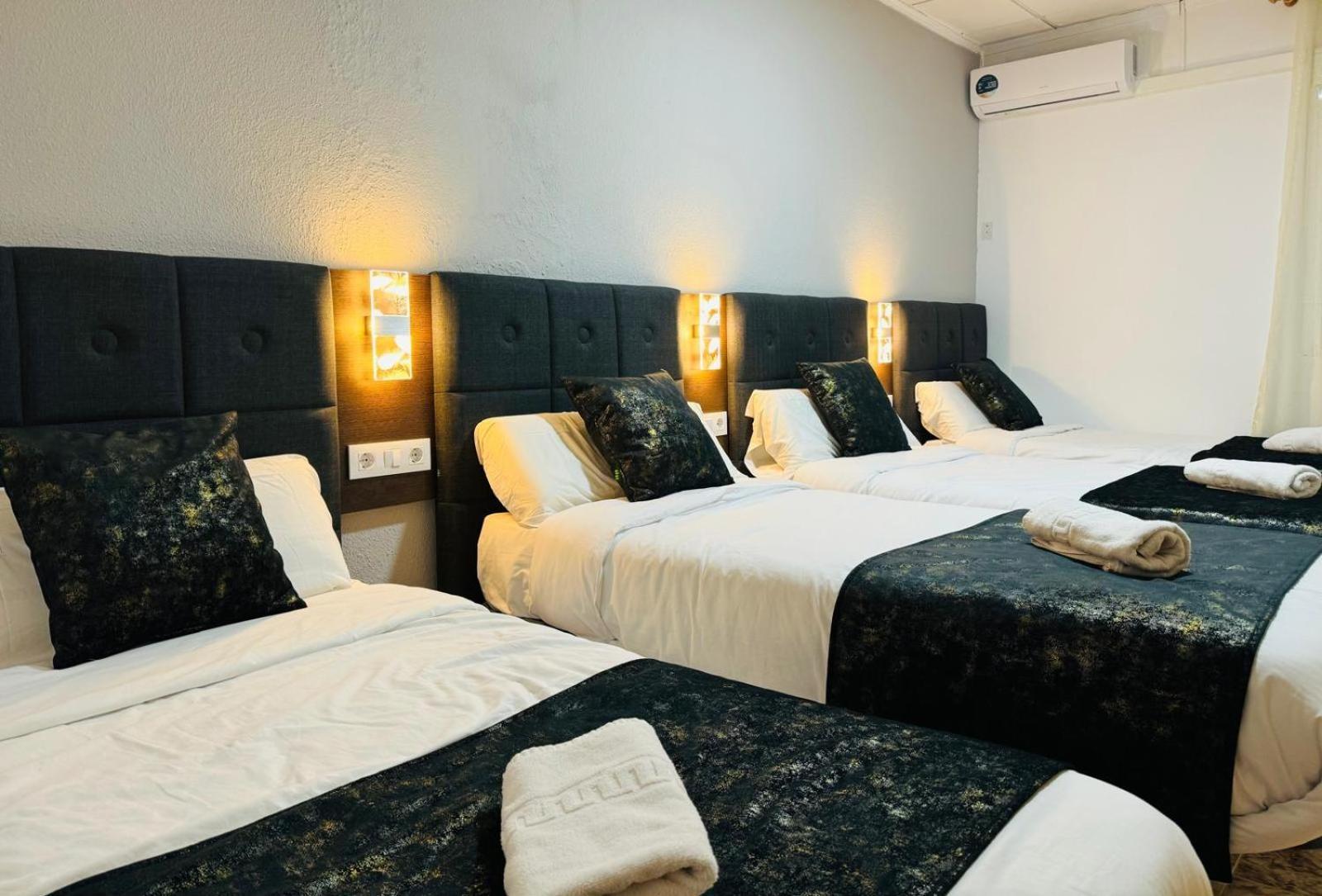 Ballestar Hotel Bar & Grill Барахас-де-Мело Экстерьер фото